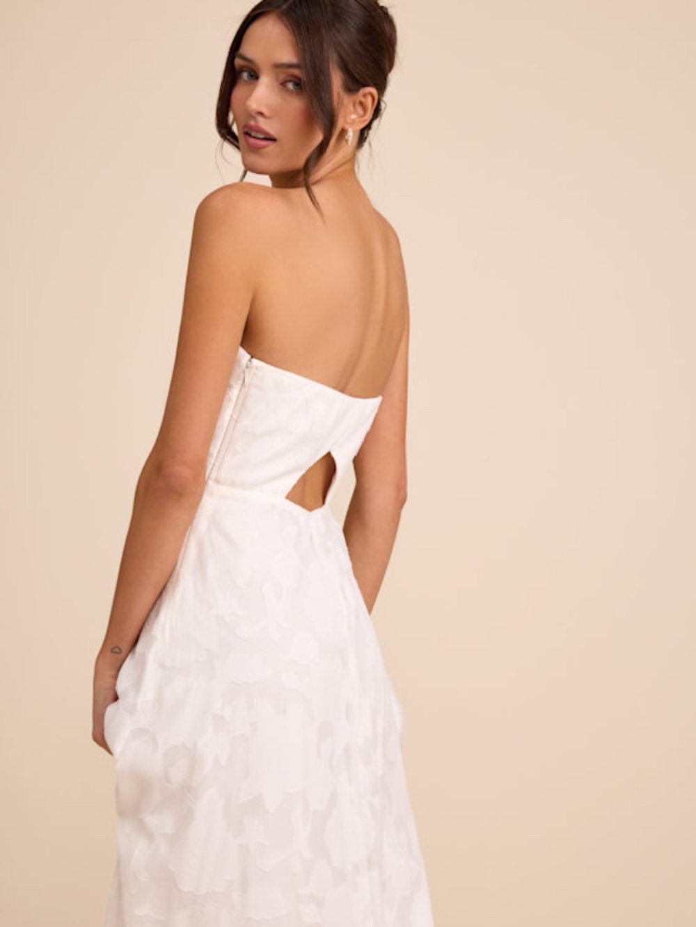 Lulus Garden Of Romance White Burnout Maxi Dress - Size XS